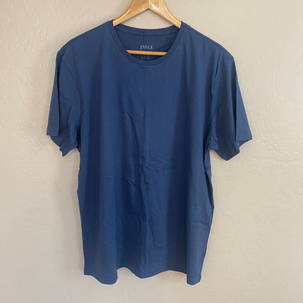 NWOT Pact Mens Size Large Crew Neck Short Sleeve T-Shirt 100% Organic Cotton